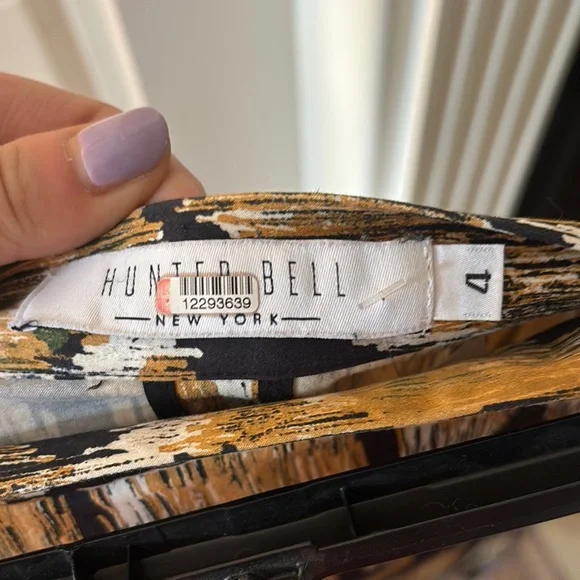 HUNTER BELL Black and Gold Patterned Pencil Skirt - Picture 2 of 2